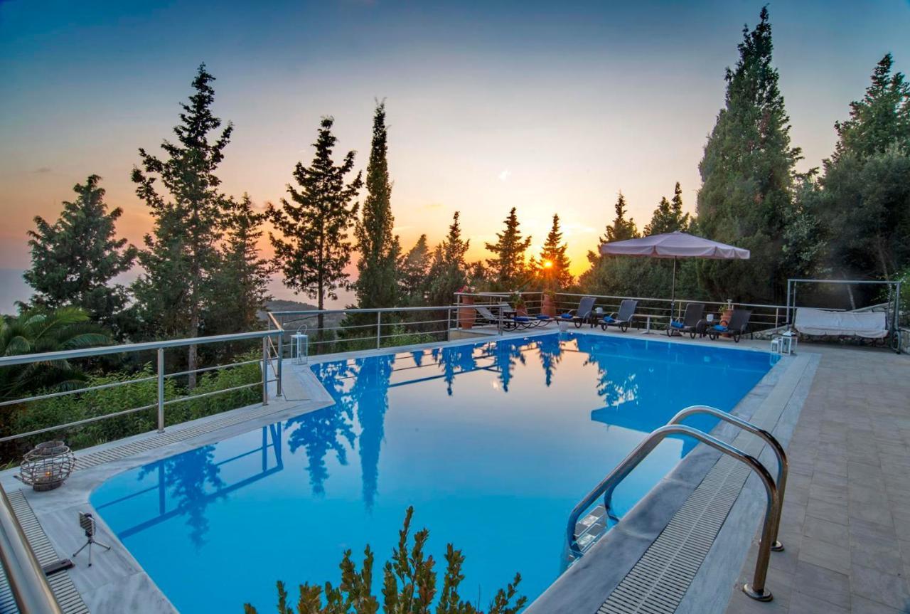 Paxoi Serene Oasis - Mylos Mediterranean Charm Arvanitakeika Eksteriør billede