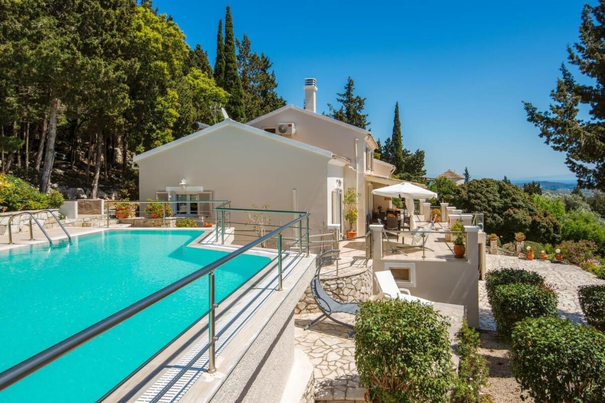 Paxoi Serene Oasis - Mylos Mediterranean Charm Arvanitakeika Eksteriør billede