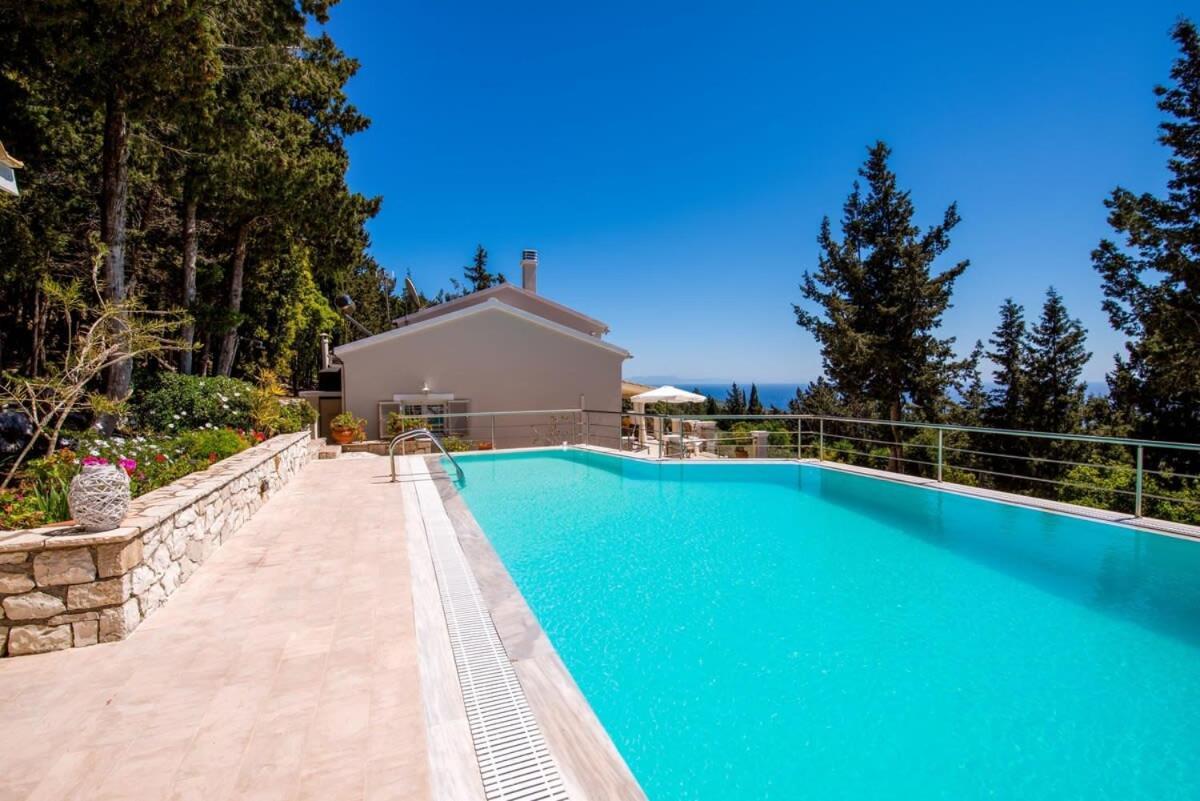 Paxoi Serene Oasis - Mylos Mediterranean Charm Arvanitakeika Eksteriør billede